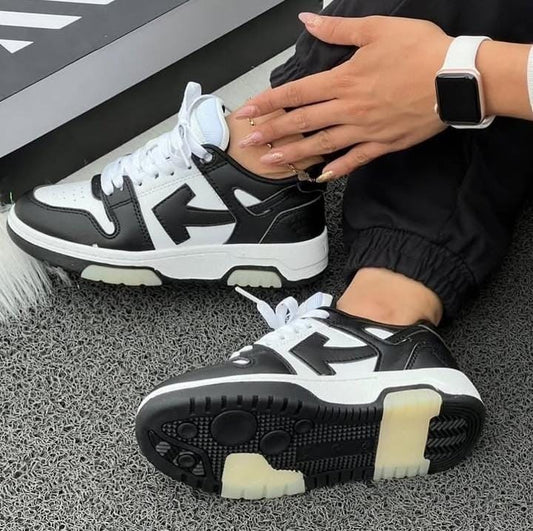 OFF-WHITE  NEGRO - BLANCO