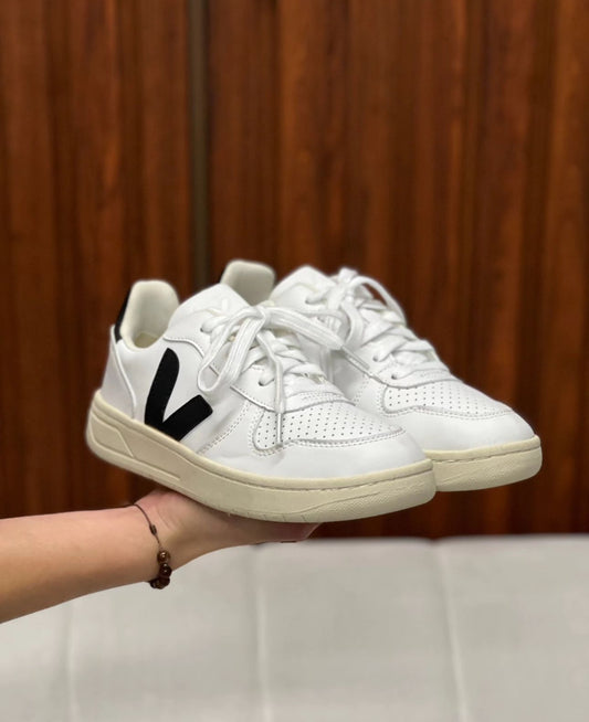 TENIS VEJA CAMPO BLANCO - NEGRO