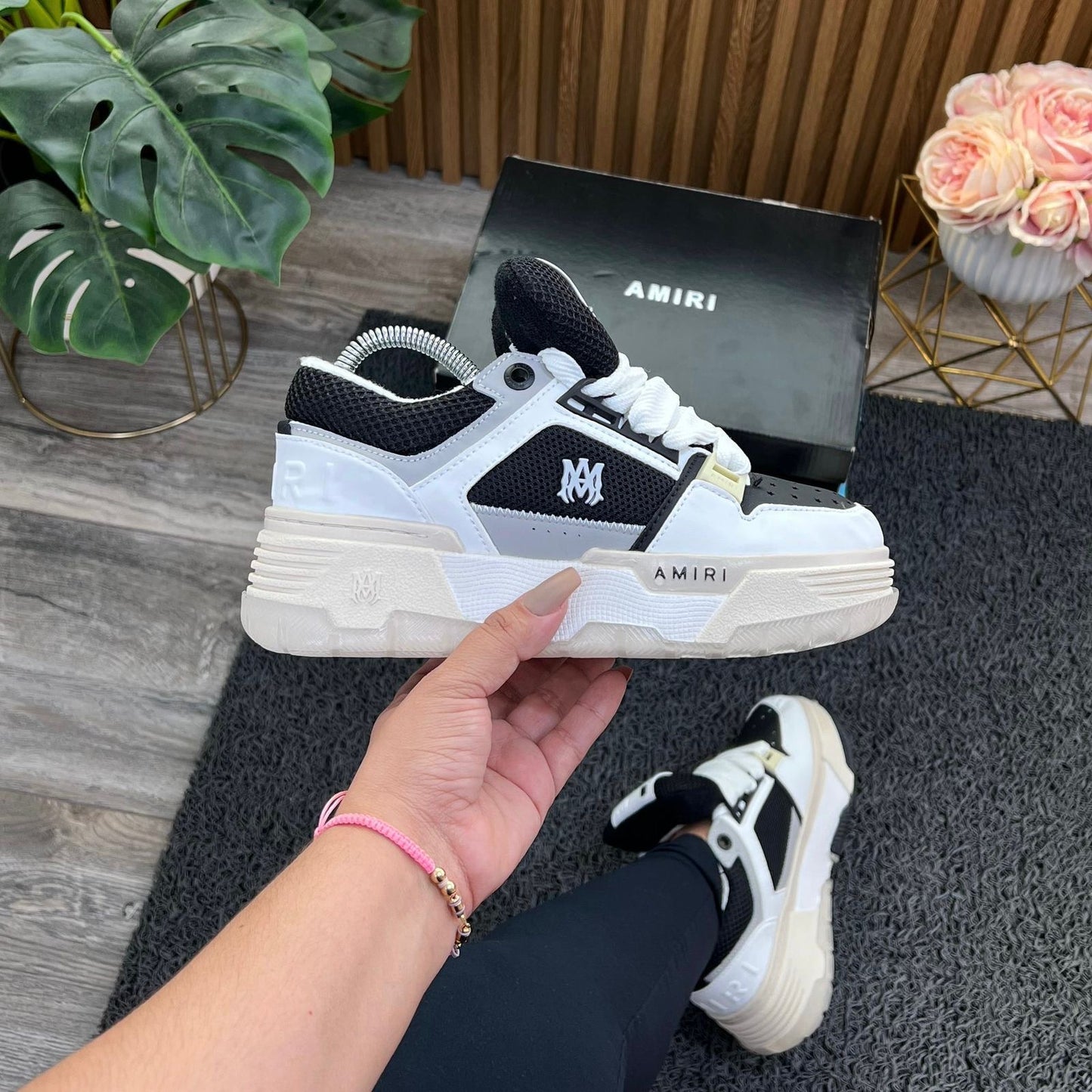 AMIRI BLANCO - NEGRO