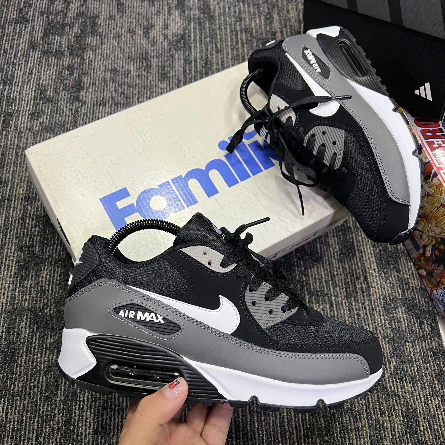 NIKE AIR MAX NEGRO - BLANCO