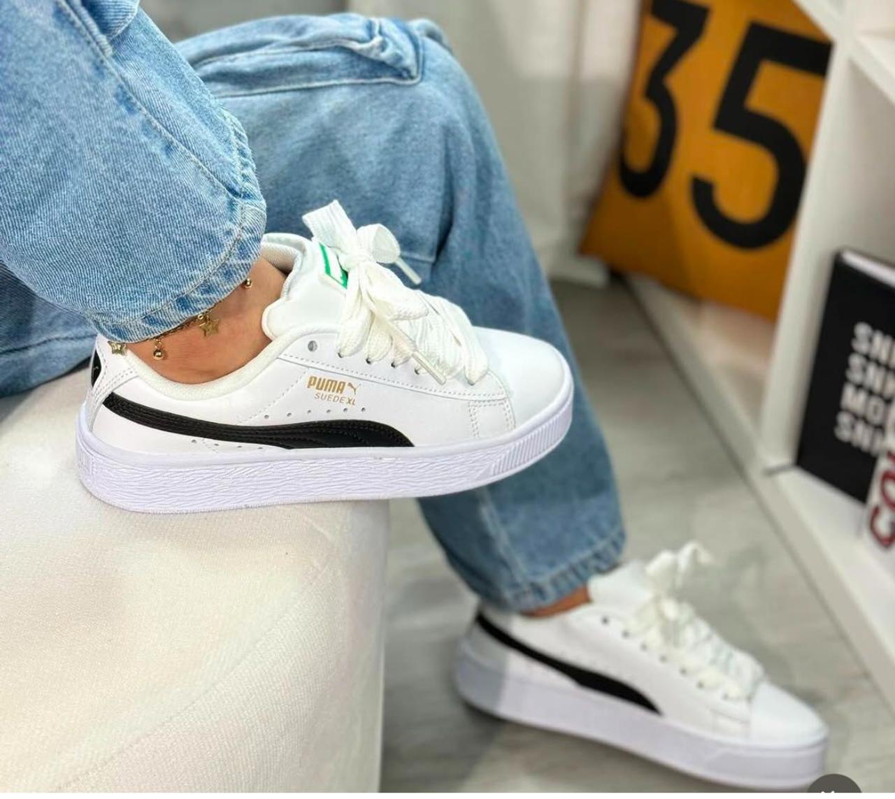 PUMA  FERRARI SUEDE XL BLANCO / NEGRO