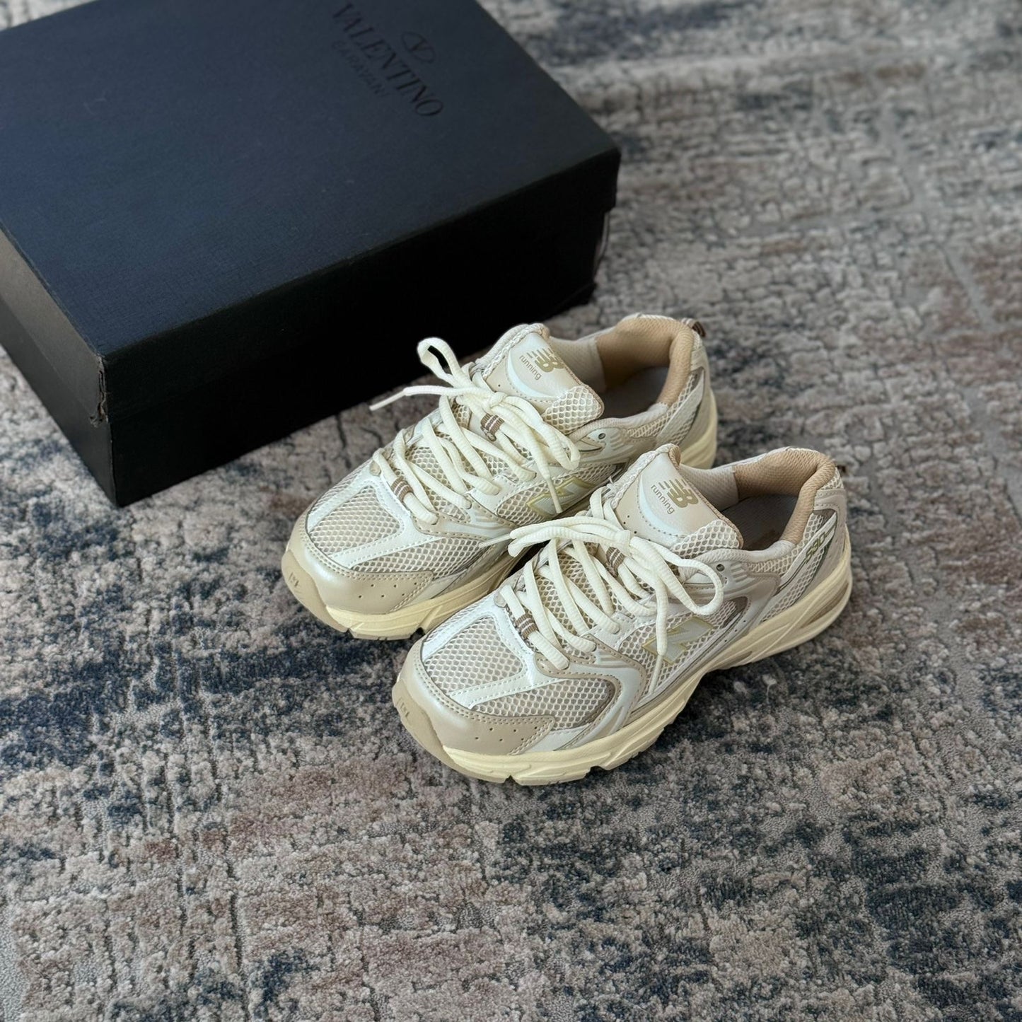 NEW BALANCE 530 NUDE