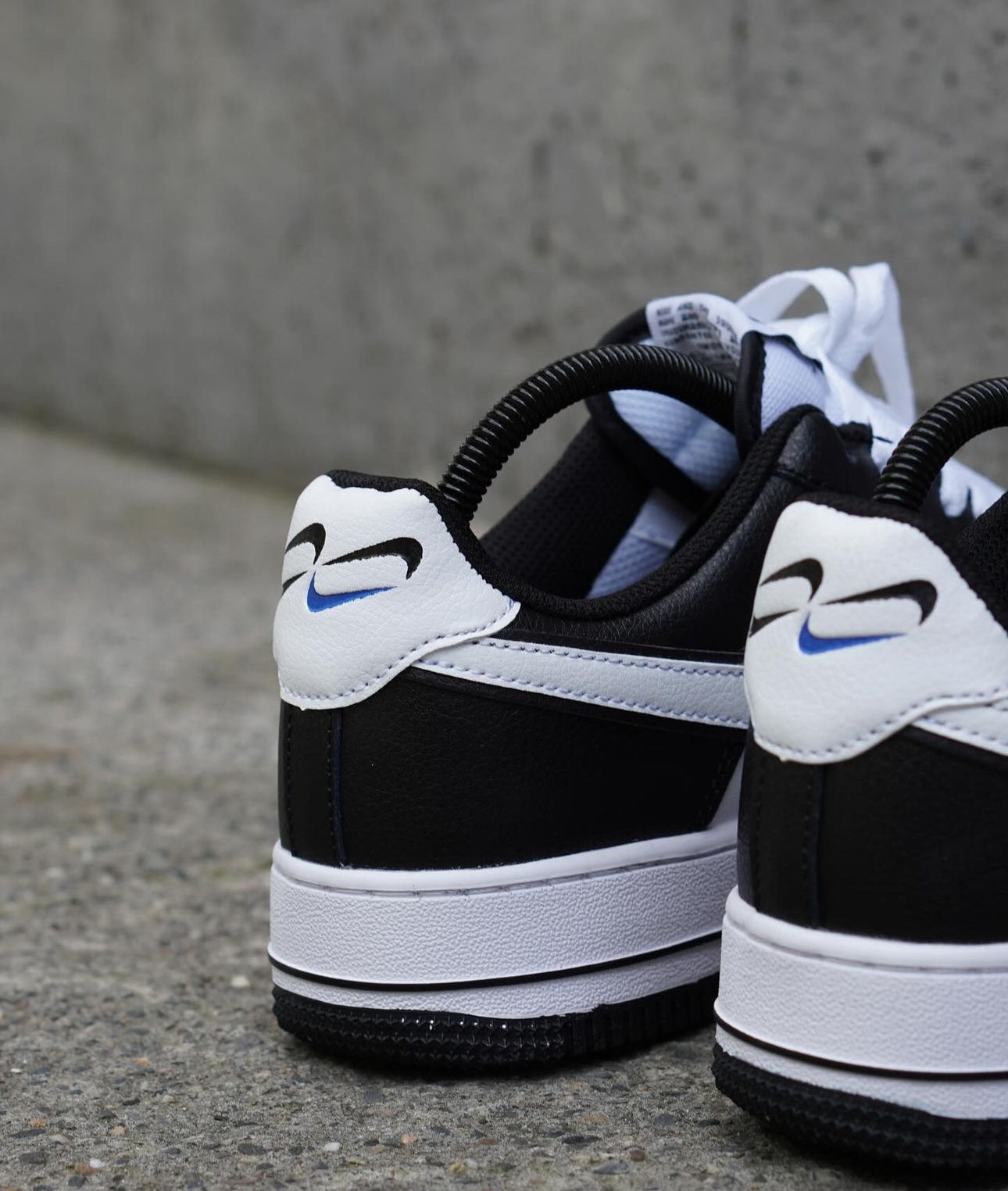NIKE AIR FOR ONE NEGRO - BLANCO