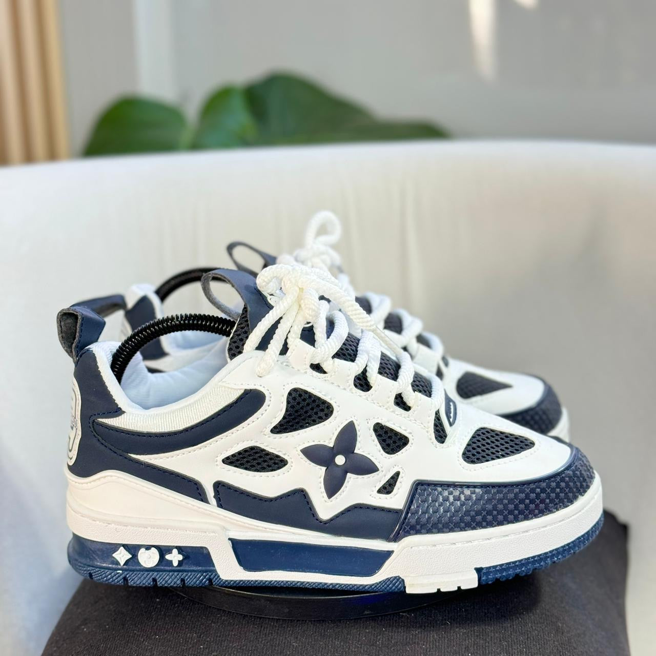 LOUIS VUITTON SKATE AZUL - BLANCO