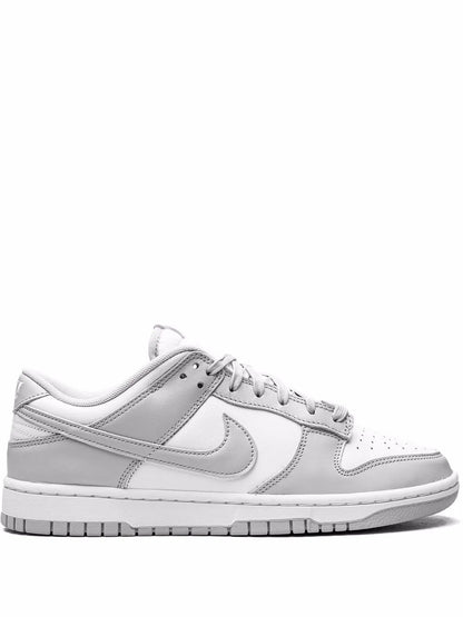 NIKE SB DUNK LOW GRIS BLANCO