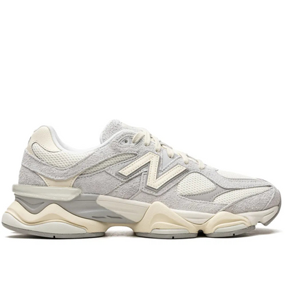NEW BALANCE 9060 BEIGE CLARO