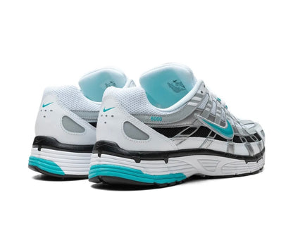NIKE P6000 PLATEADO/AZUL