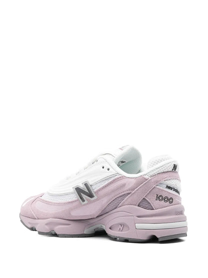 NEW BALANCE 1000 LILA / BLANCO