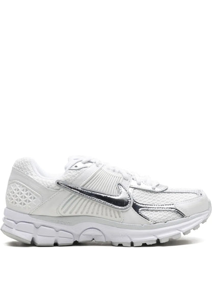 NIKE ZOOM VOMERO 5 BLANCO PLATEADO