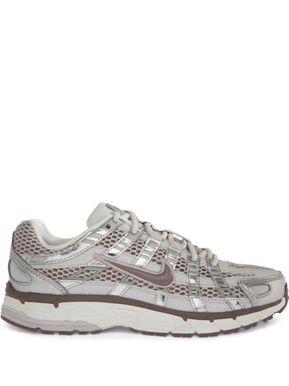 NIKE P6000 BLANCO / PLATEADO / VIOLETA