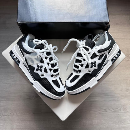 LOUIS VUITTON SKATE NEGRO - BLANCO
