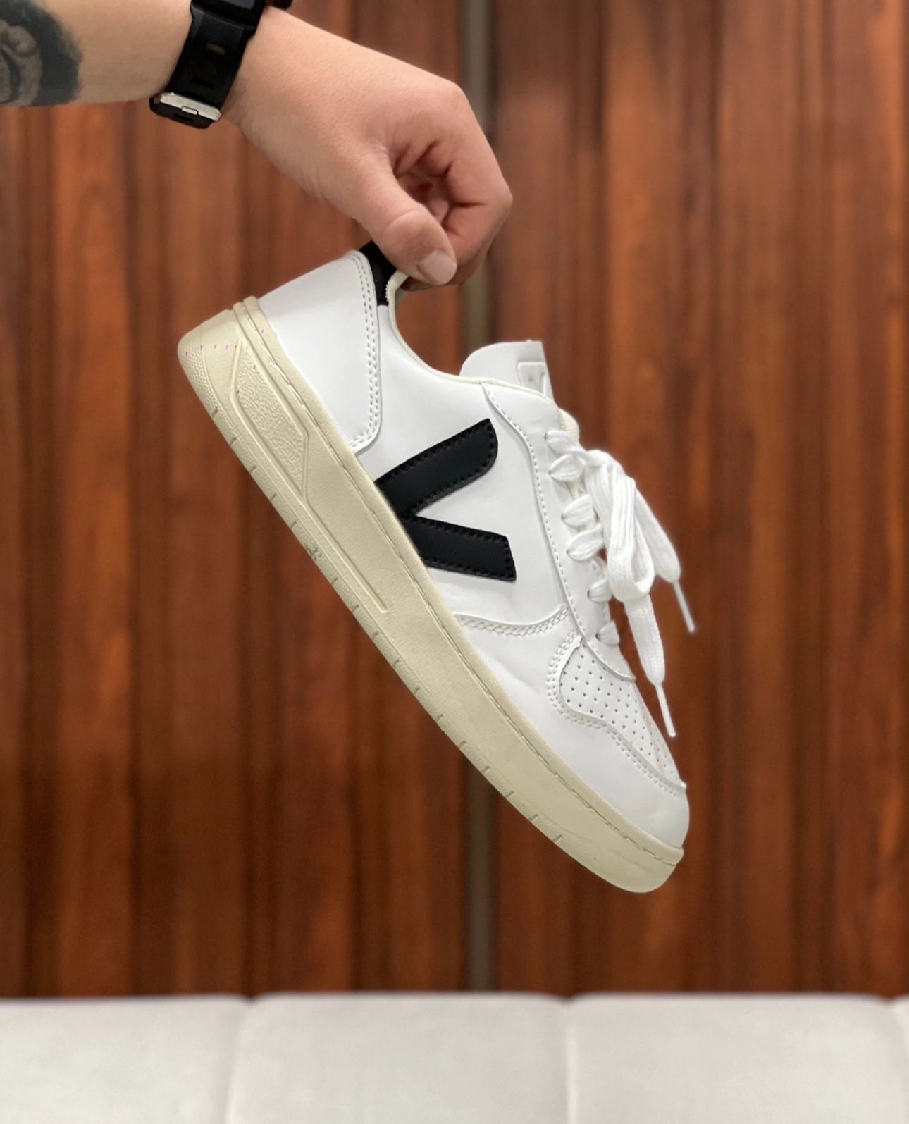 TENIS VEJA CAMPO BLANCO - NEGRO