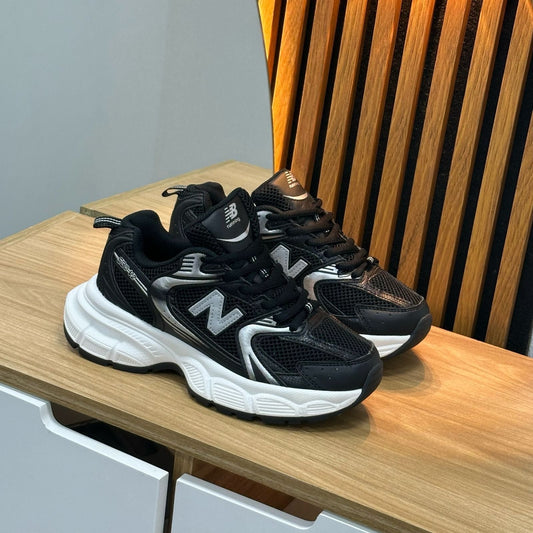NEW BALANCE 530 V2 NEGRO