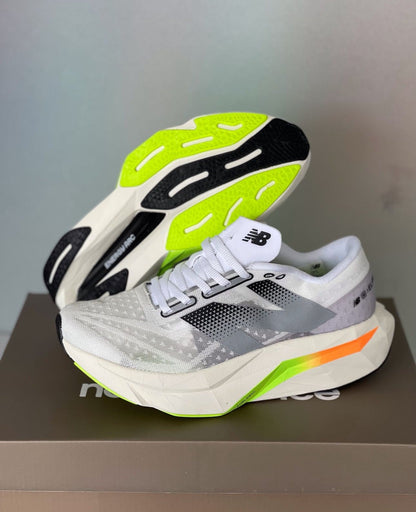 NEW BALANCE FUELCELL BLANCO VERDE