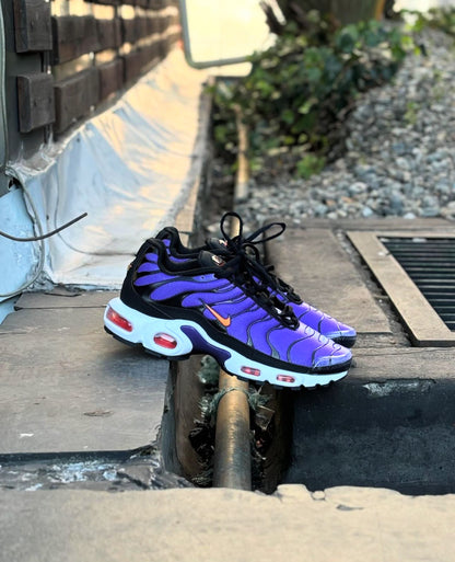NIKE TN MORADO