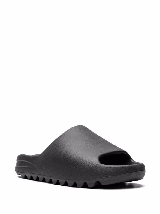 YEEZY SLIDE NEGRO