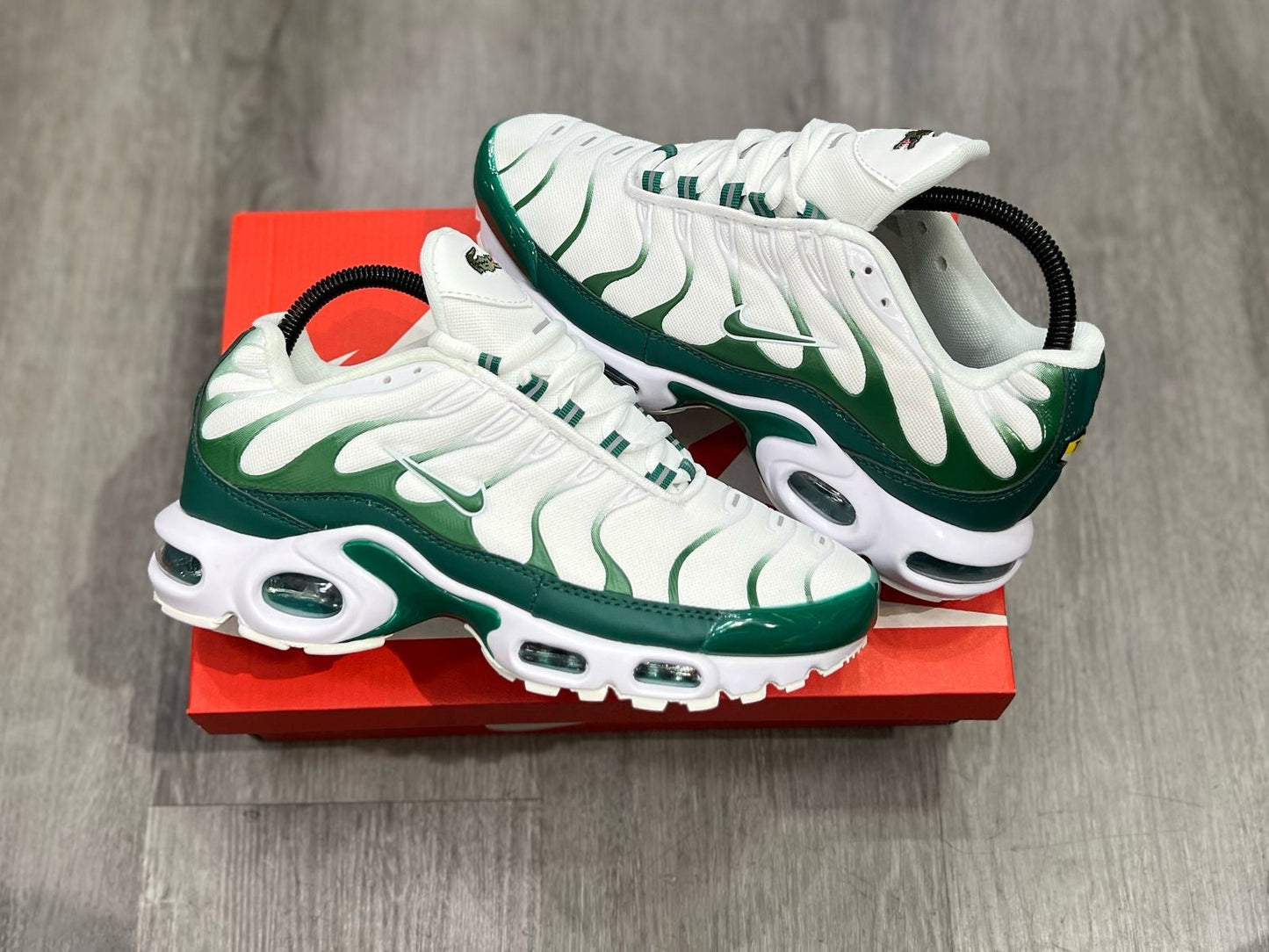 NIKE TN LACOSTE