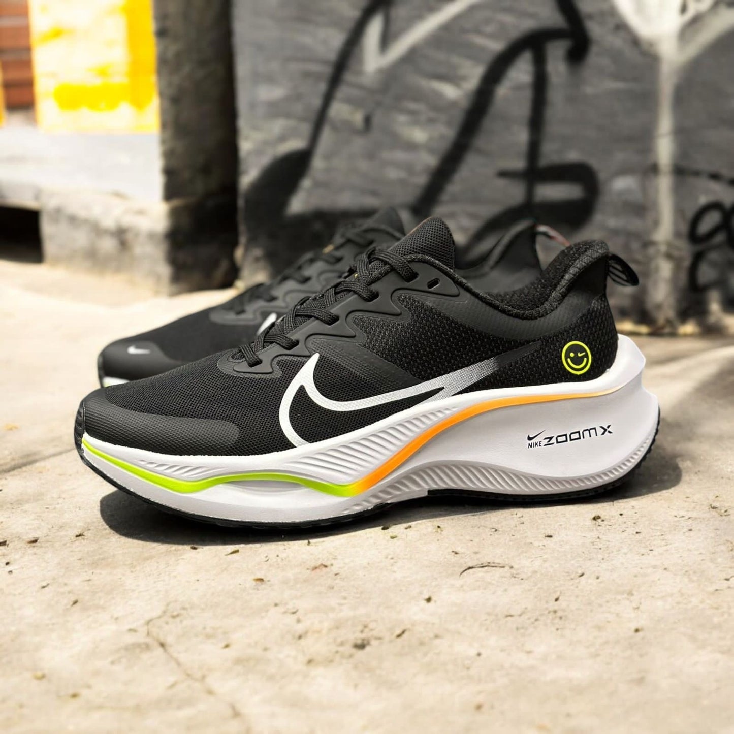 NIKE ZOOM CARITA NEGRO - COLORES