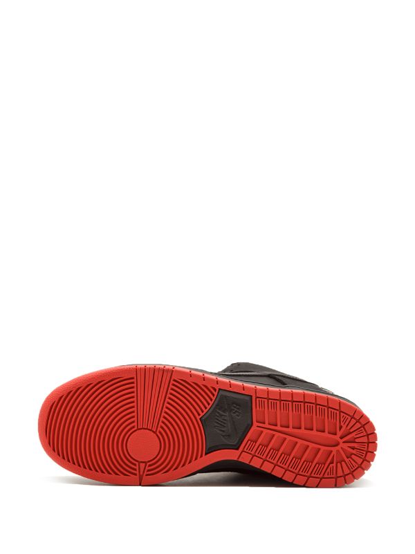 NIKE SB DUNK LOW TRD QS