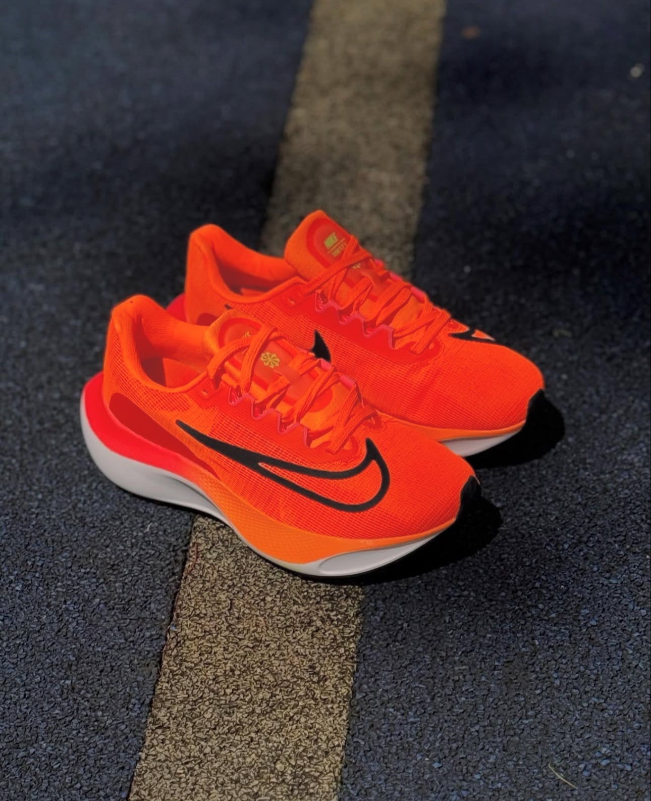 NIKE ZOOM FLY 5 NARANJA