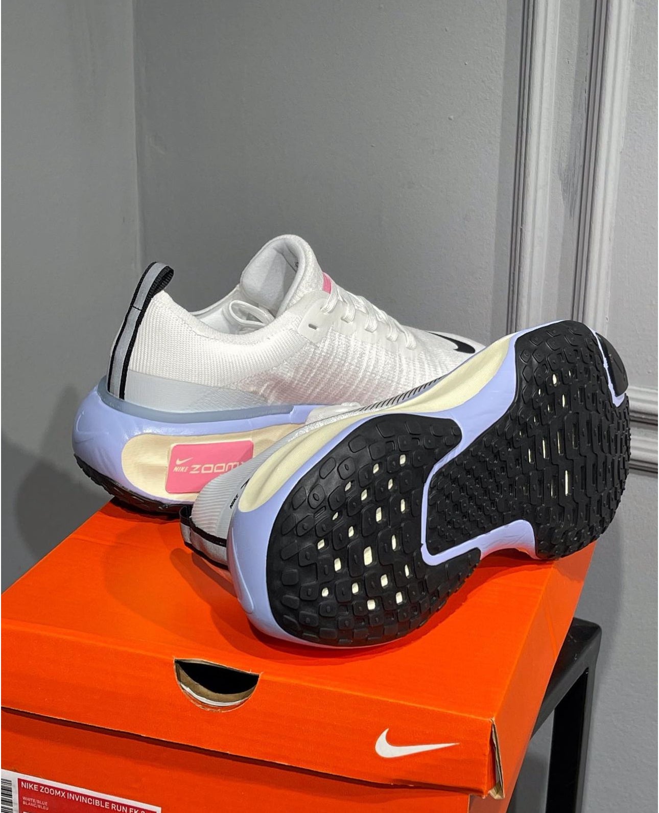 NIKE ZOOM X INVENCIBLE BLANCO - AZUL