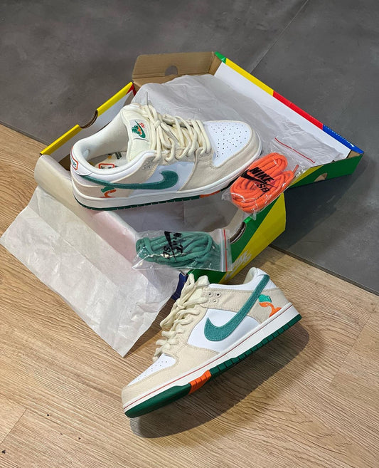 NIKE SB DUNK JARRITOS
