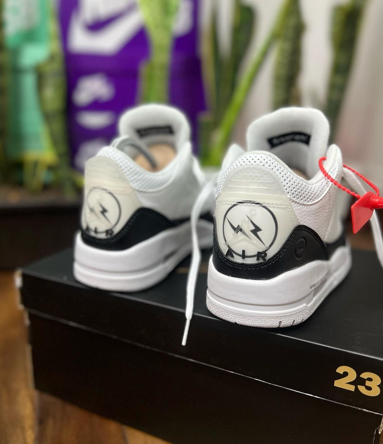 JORDAN RETRO 3 PANDA