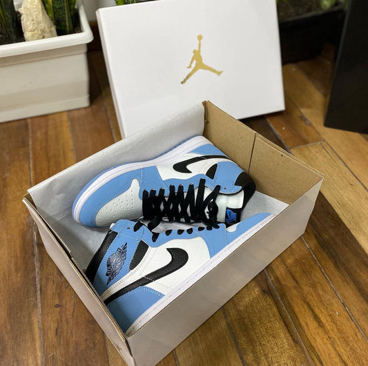 JORDAN RETRO AZUL - BLANCO