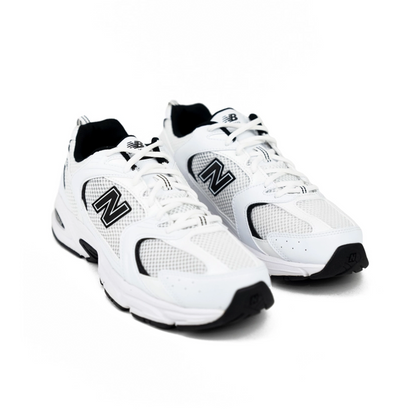 NEW BALANCE 530 - BLANCO / NEGRO
