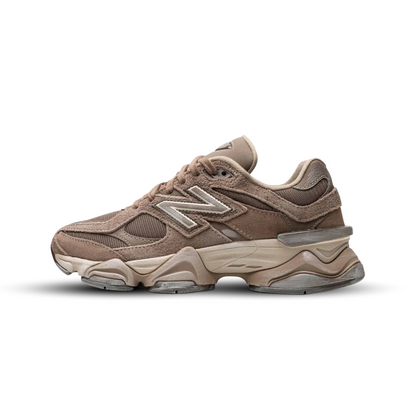 NEW BALANCE 9060 - MARRÓN / CAFÉ