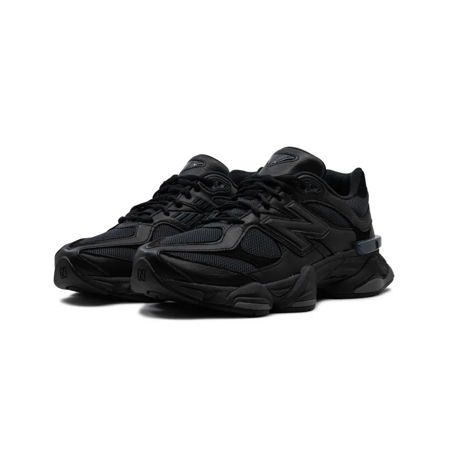 NEW BALANCE 9060 - NEGRO