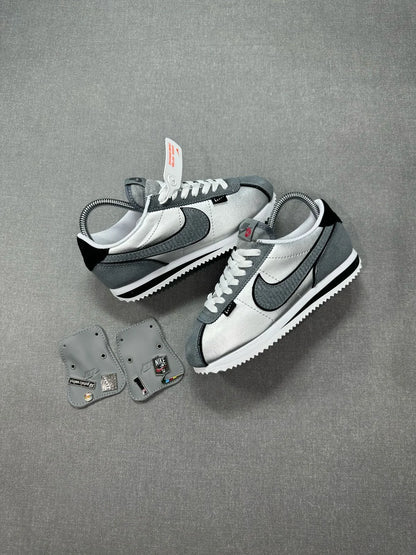 NIKE P6000 CORTEZ GRIS