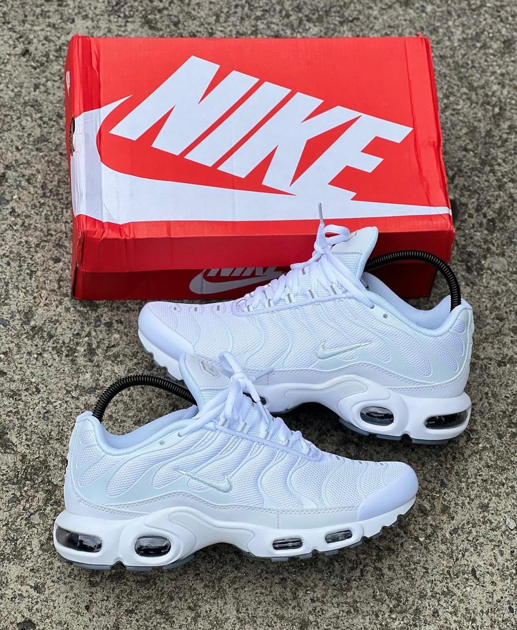 NIKE TN BLANCO