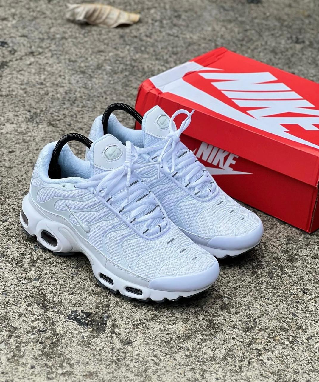 NIKE TN BLANCO