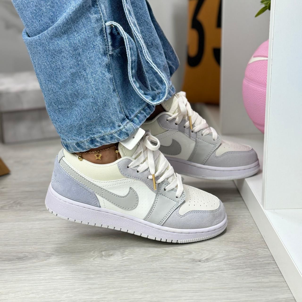 NIKE SB RETRO PARIS