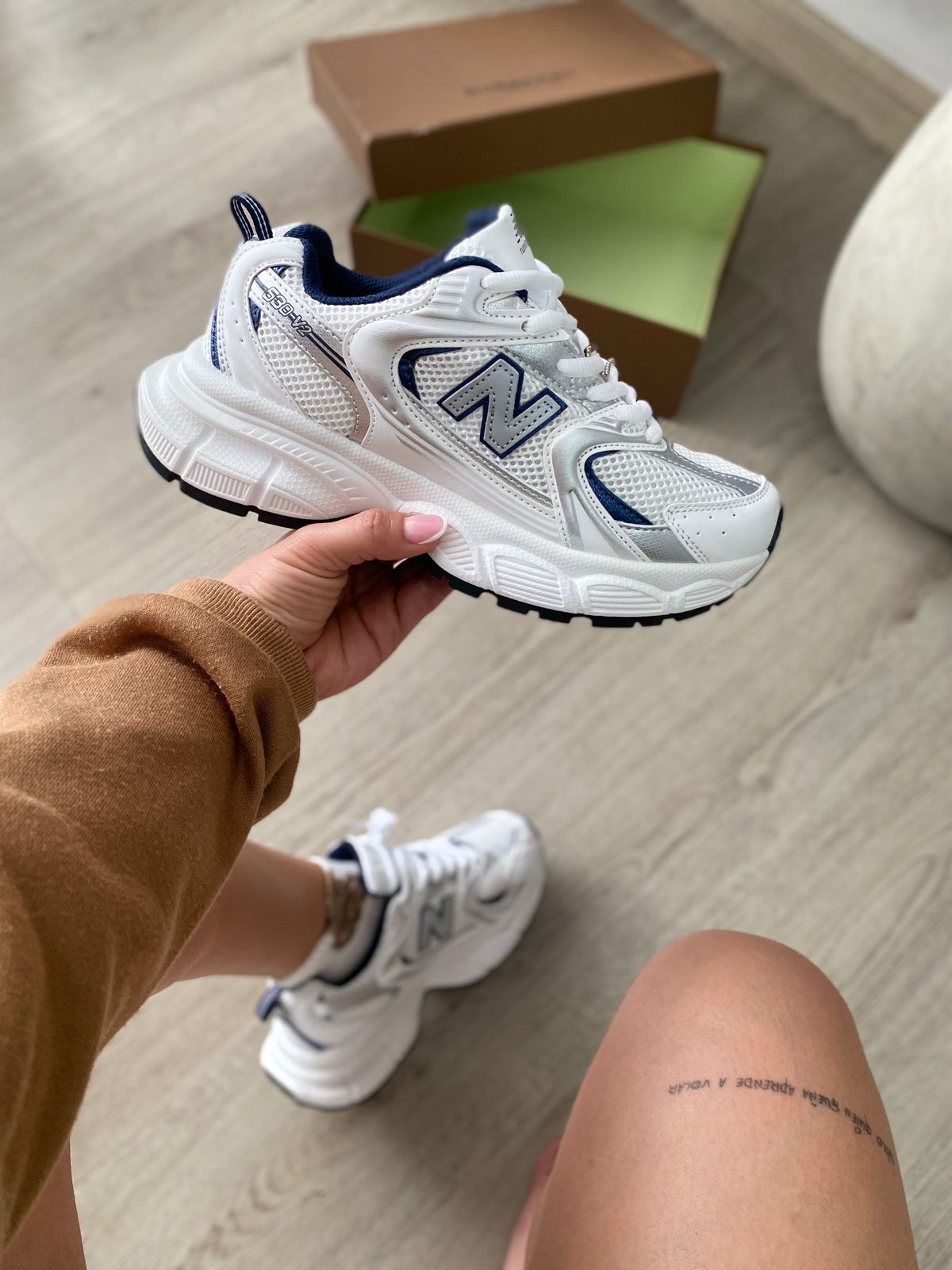 NEW BALANCE 530 V2 BLANCO GRIS PLATAFORMA