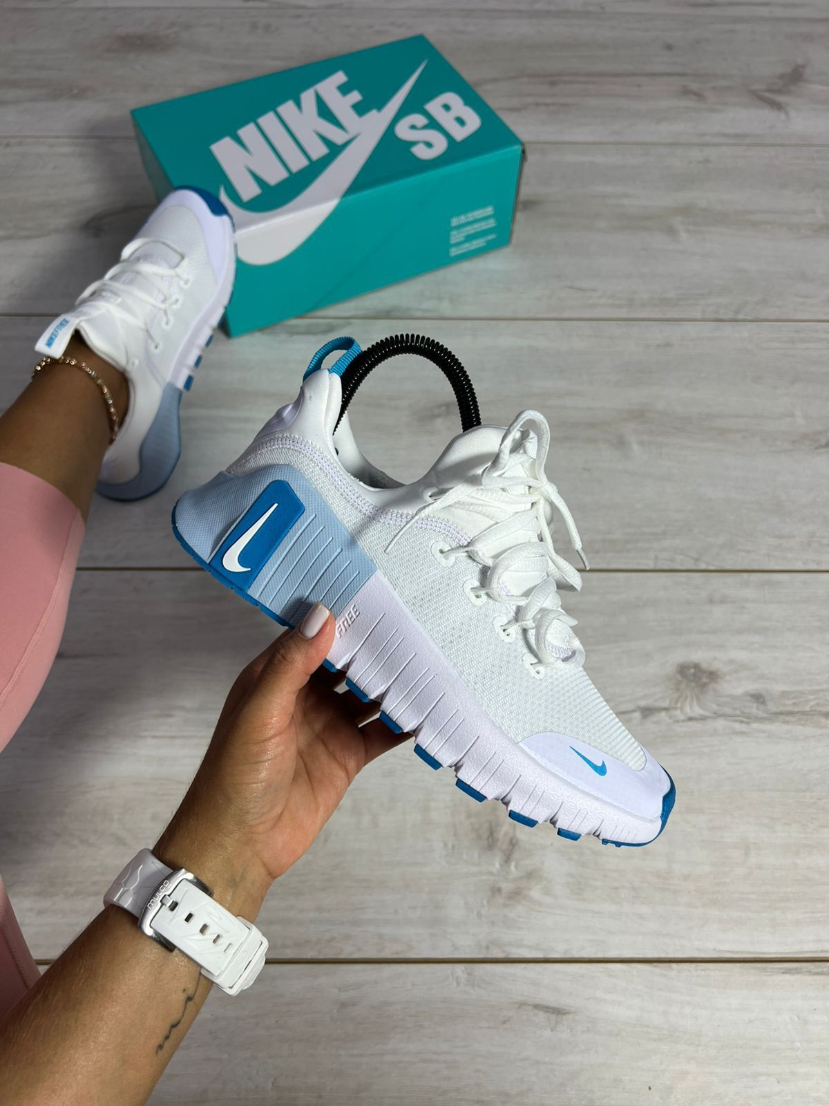 NIKE FREE METCON 6 BLANCO / AZUL