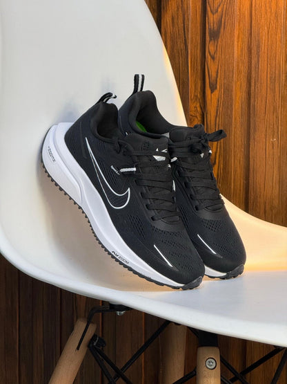 NIKE ZOOM SPEED NEGRO - BLANCO