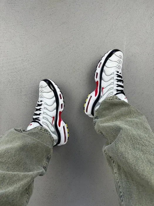 NIKE TN BLANCO CHULO ROJO