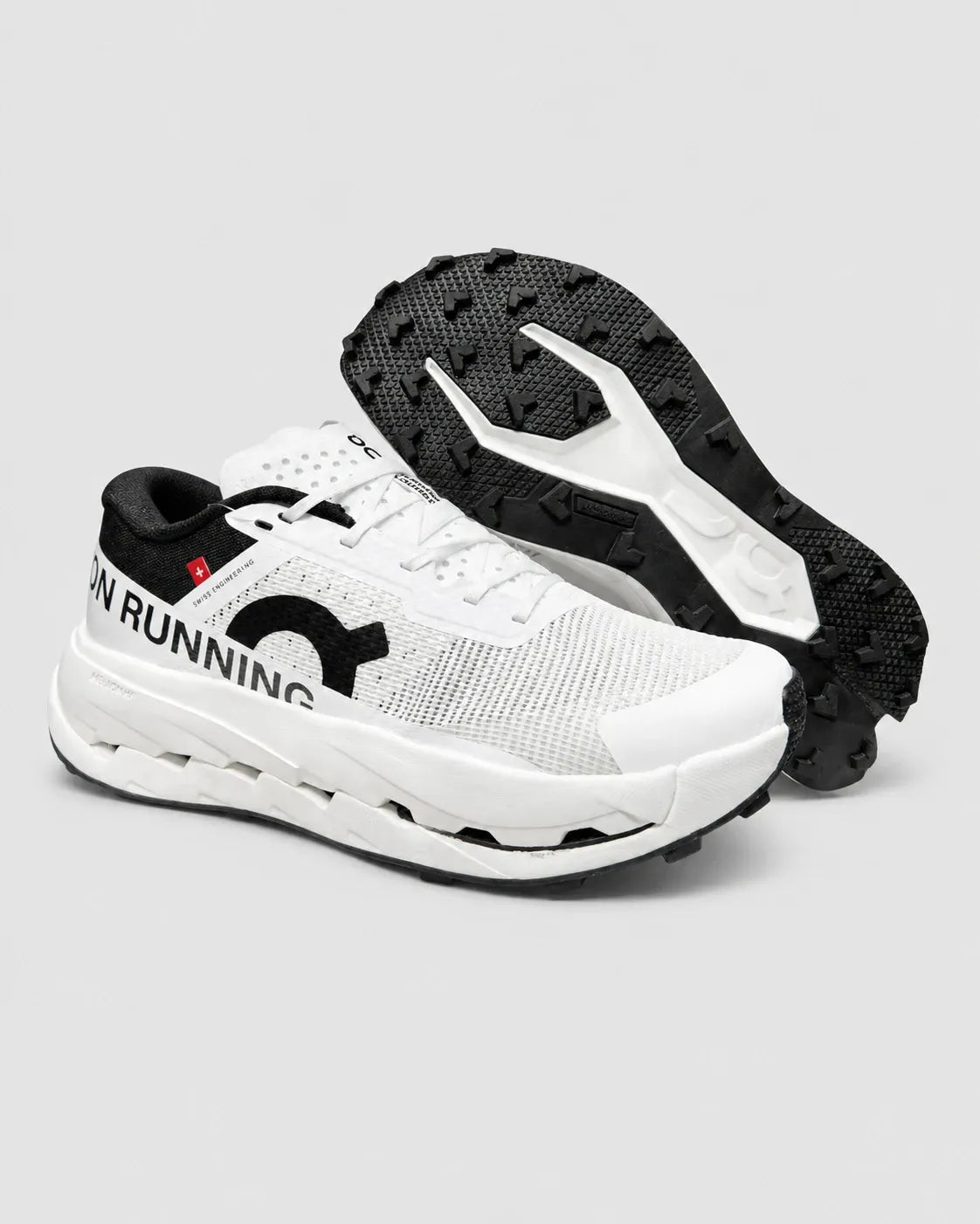 ON RUNNING CLOUD ULTRA 3 BLANCO / NEGRO