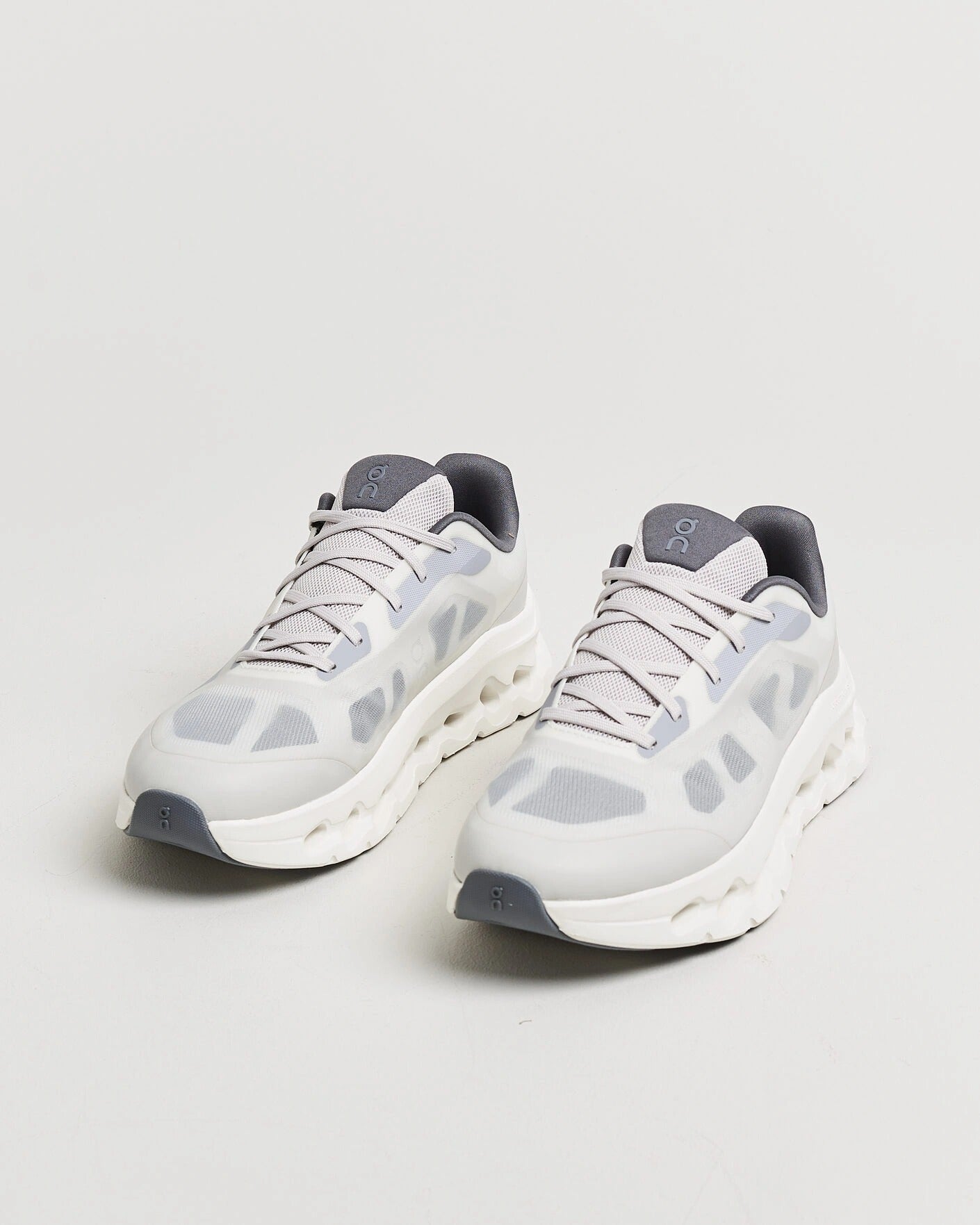 ON RUNNING CLOUDTILT REMIX BEIGE