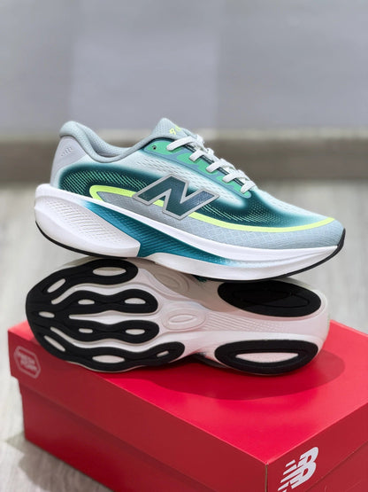 NEW BALANCE ELLIPSE V1 GRIS