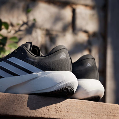 ADIDAS ADIZERO SUPERNOVA NEGRO / BLANCO
