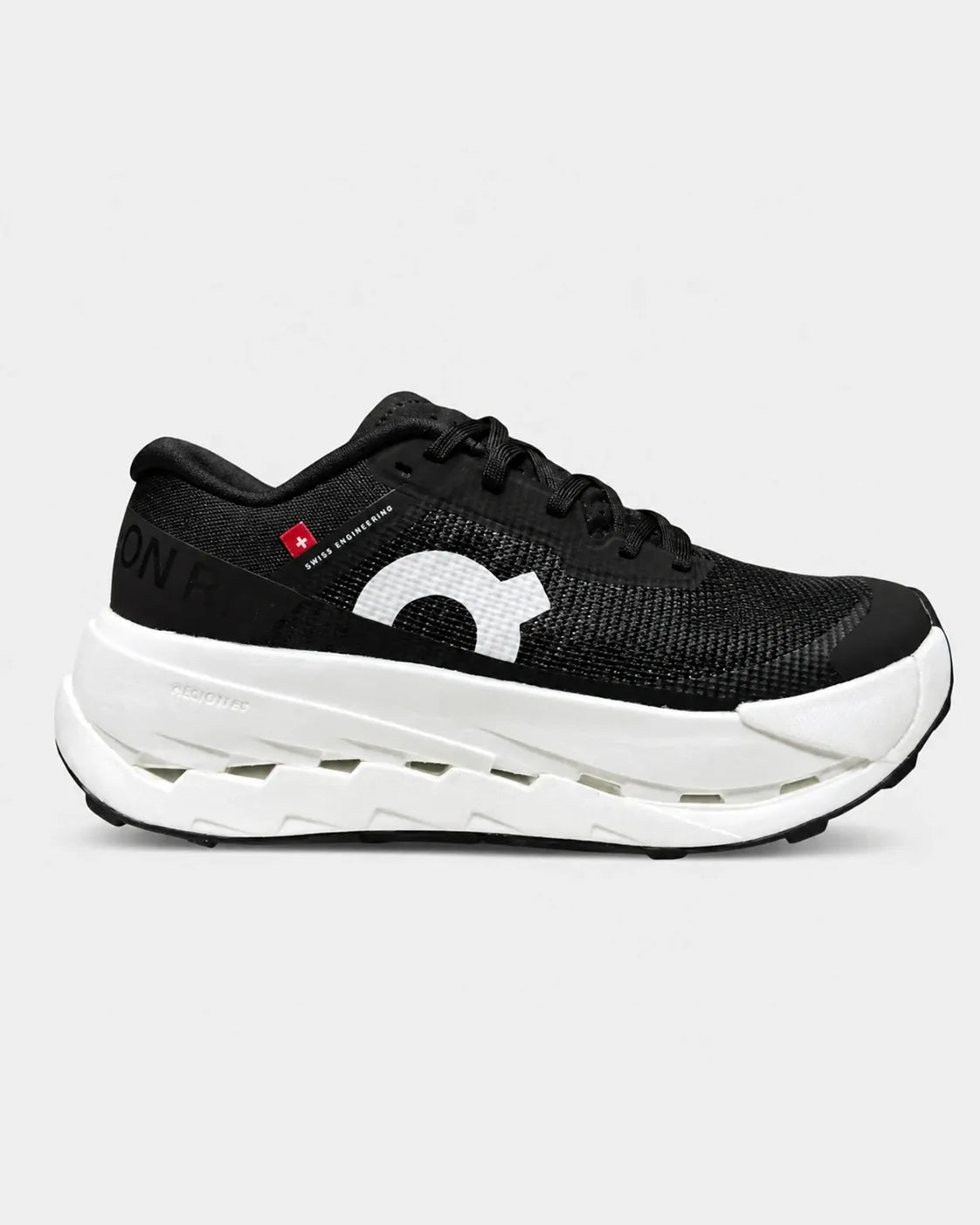 ON RUNNING CLOUD ULTRA 3 NEGRO / BLANCO