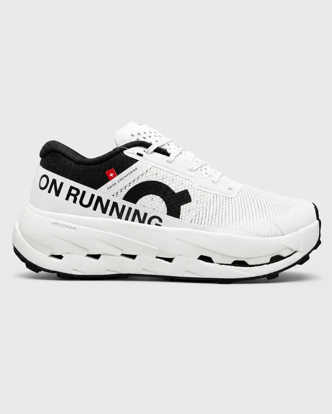 ON RUNNING CLOUD ULTRA 3 BLANCO / NEGRO