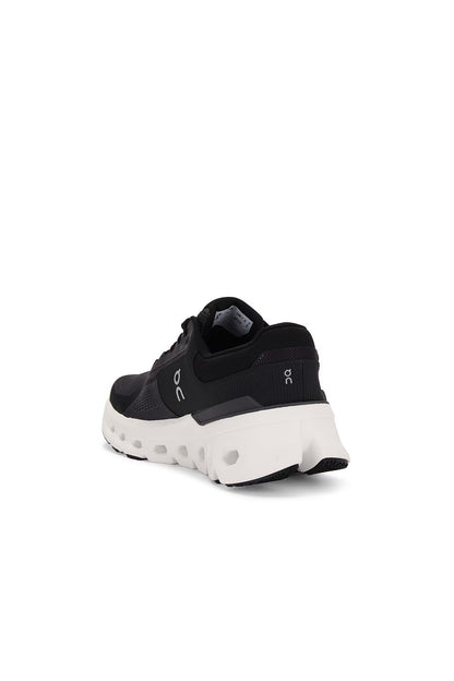 ON CLOUDRUNNER 2 NEGRO BLANCO