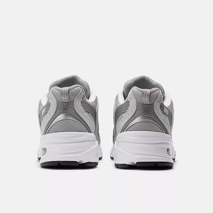 NEW BALANCE 530 GRIS