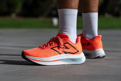 NEW BALANCE FUELCELL TRAINER V2
