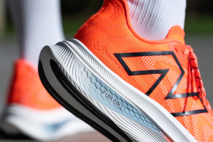 NEW BALANCE FUELCELL TRAINER V2