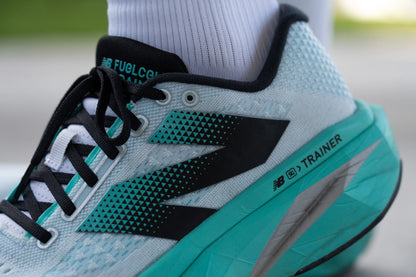 NEW BALANCE FUELCELL TRAINER V3 BLANCO / MENTA